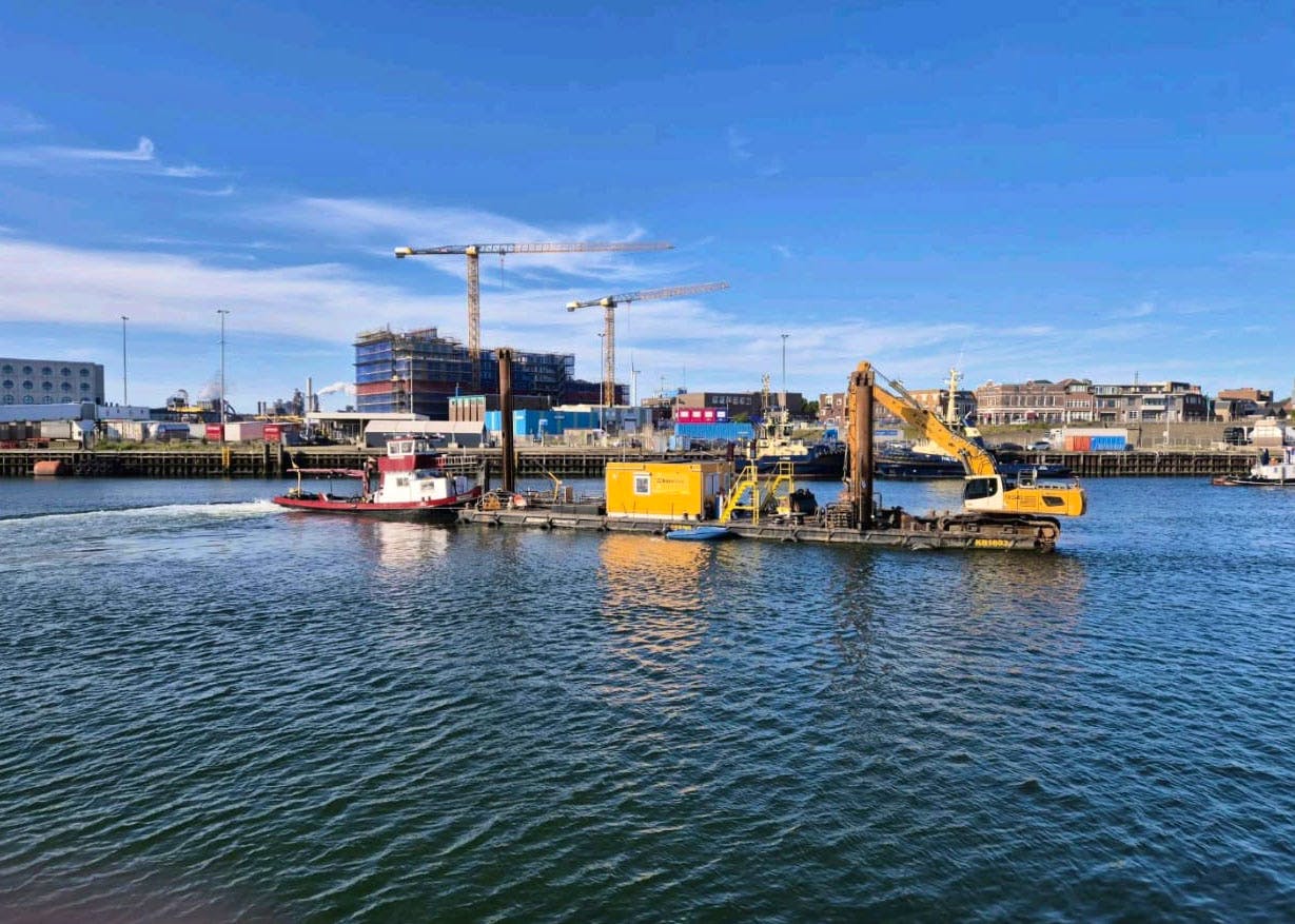 Storky — thumbnail 5